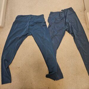 Lot of 2 "teal" Wool& leggings